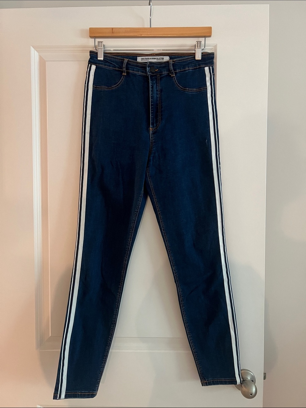 Zara Dark Blue Skinny Jeans with White Side Stripes